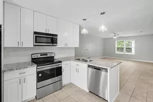 19514 Lockridge Dr, Spring, TX 77373 - Photo 5