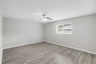 19514 Lockridge Dr, Spring, TX 77373 - Photo 9