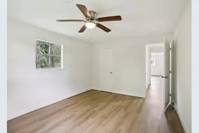 906 South Road, Baytown, TX 77521 - Photo 19