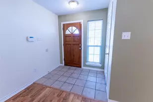 4802 Treadgold Ln, Bryan, TX 77802 - Photo 9