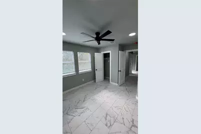 121 S 10th Street #A, Conroe, TX 77301 - Photo 31