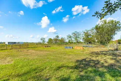 1682 Herring Road, Alvin, TX 77511 - Photo 9