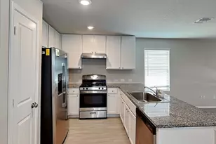 5517 Verdugos Palace, San Antonio, TX 78244 - Photo 5