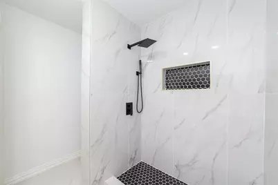 2707 Ashford Trail Drive, Houston, TX 77082 - Photo 7