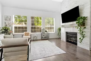 55 Terraglen Dr Spring, The Woodlands, TX 77382 - Photo 3