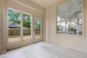 55 Terraglen Dr Spring, The Woodlands, TX 77382 - Photo 23