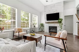 55 Terraglen Dr Spring, The Woodlands, TX 77382 - Photo 5