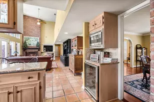 905 Sunny Ln, Wharton, TX 77488 - Photo 17