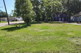 4105 Congress St, Beaumont, TX 77705 - Photo 1