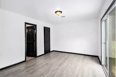 10906 Panay Drive, Houston, TX 77048 - Photo 11