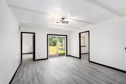 10906 Panay Drive, Houston, TX 77048 - Photo 5