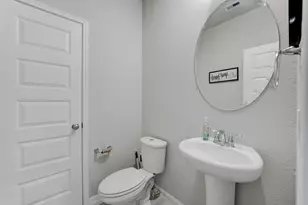10739 Clfs Vw Dr, Rosharon, TX 77583 - Photo 13