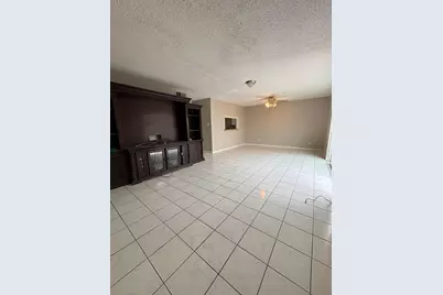 2710 Briarhurst Drive #5, Houston, TX 77057 - Photo 5