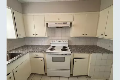 2710 Briarhurst Drive #5, Houston, TX 77057 - Photo 11