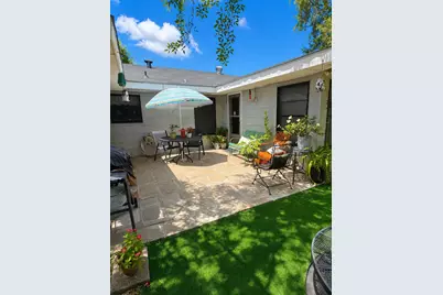 208 W Center Street, Eagle Lake, TX 77434 - Photo 19