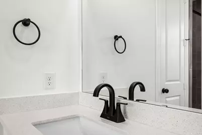 311 Tennessee Street, Houston, TX 77029 - Photo 19