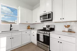 311 Tennessee St, Houston, TX 77029 - Photo 7