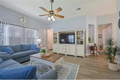 4045 Basswood Drive, Dickinson, TX 77539 - Photo 13