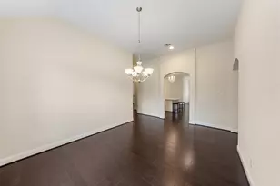2606 Tacoma Springs Dr, Conroe, TX 77304 - Photo 11