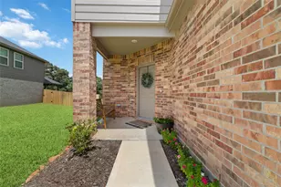 17714 Hattusas Ln, Tomball, TX 77377 - Photo 3