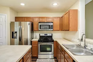 999 Brady Ln, Alvin, TX 77511 - Photo 7