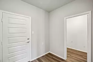 31111 Cass River Ln, Waller, TX 77484 - Photo 7