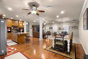 5545 S 11th Ave, Port Arthur, TX 77655 - Photo 5