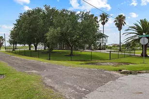 5545 S 11th Ave, Port Arthur, TX 77655 - Photo 43