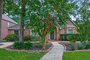 7 Windridge Pl, The Woodlands, TX 77381 - Photo 3