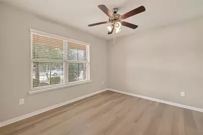 12623 City Village Lane, Houston, TX 77047 - Photo 25