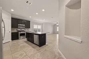 12623 City Village Ln, Houston, TX 77047 - Photo 9