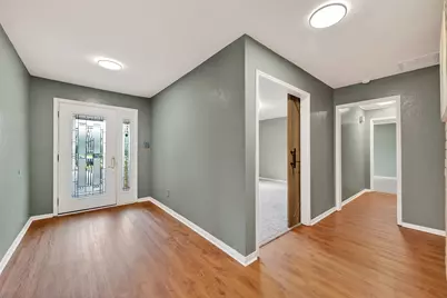 1002 Parkstead Drive, Seabrook, TX 77586 - Photo 5