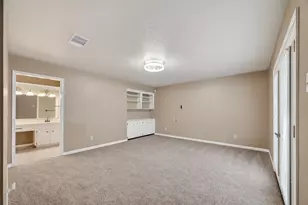 1002 Parkstead Dr, Seabrook, TX 77586 - Photo 13