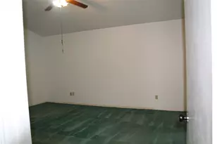 13322 Queensride Ln, Houston, TX 77070 - Photo 9