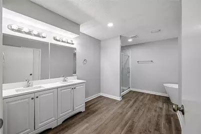 5914 Havenwoods Drive, Houston, TX 77066 - Photo 19