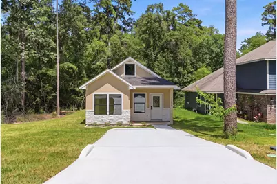 15290 Arrowhead Loop W, Willis, TX 77378 - Photo 1