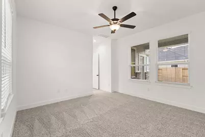 11914 Salty Bend Drive, Mont Belvieu, TX 77523 - Photo 17
