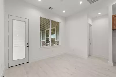 11914 Salty Bend Drive, Mont Belvieu, TX 77523 - Photo 15