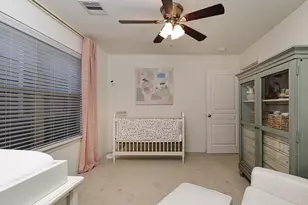 1046 W 26th St, Houston, TX 77008 - Photo 15