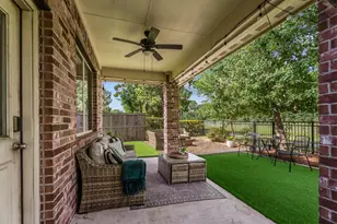 16419 Rosary Pea Pl, Conroe, TX 77385 - Photo 27