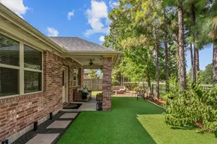 16419 Rosary Pea Pl, Conroe, TX 77385 - Photo 25