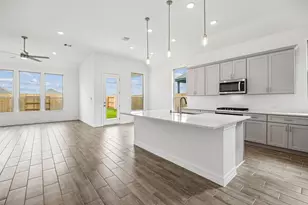 13718 Ballast Grn Dr, Texas City, TX 77568 - Photo 33