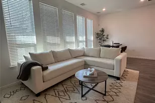 4743 Glen Isle Dr, Houston, TX 77009 - Photo 9