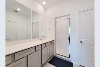 4743 Glen Isle Drive, Houston, TX 77009 - Photo 17