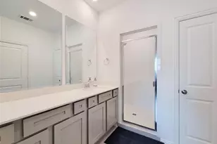 4743 Glen Isle Dr, Houston, TX 77009 - Photo 17