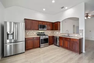 21810 Mansfield Bluff Ln, Spring, TX 77379 - Photo 9