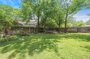 8711 Bent Tree Dr, College Station, TX 77845 - Photo 27