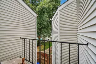 9809 Richmond Ave, Houston, TX 77042 - Photo 23