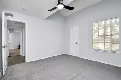 9809 Richmond Avenue #B13, Houston, TX 77042 - Photo 15