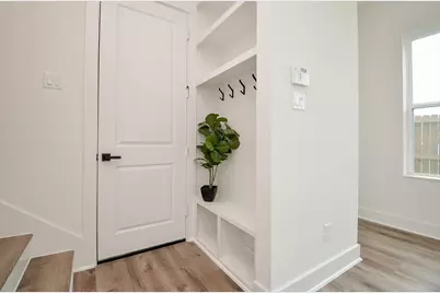 7703 Inwood Grove Lane, Houston, TX 77088 - Photo 23